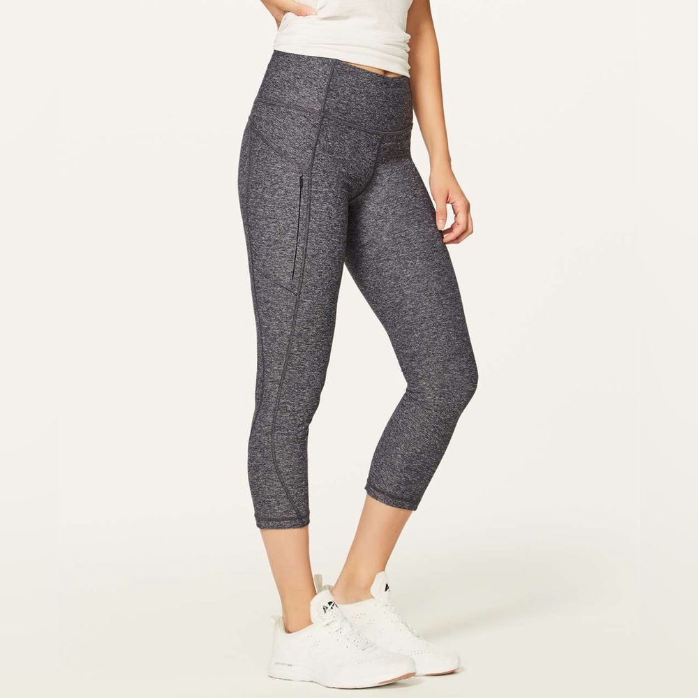 Lululemon Run On Crop (21")